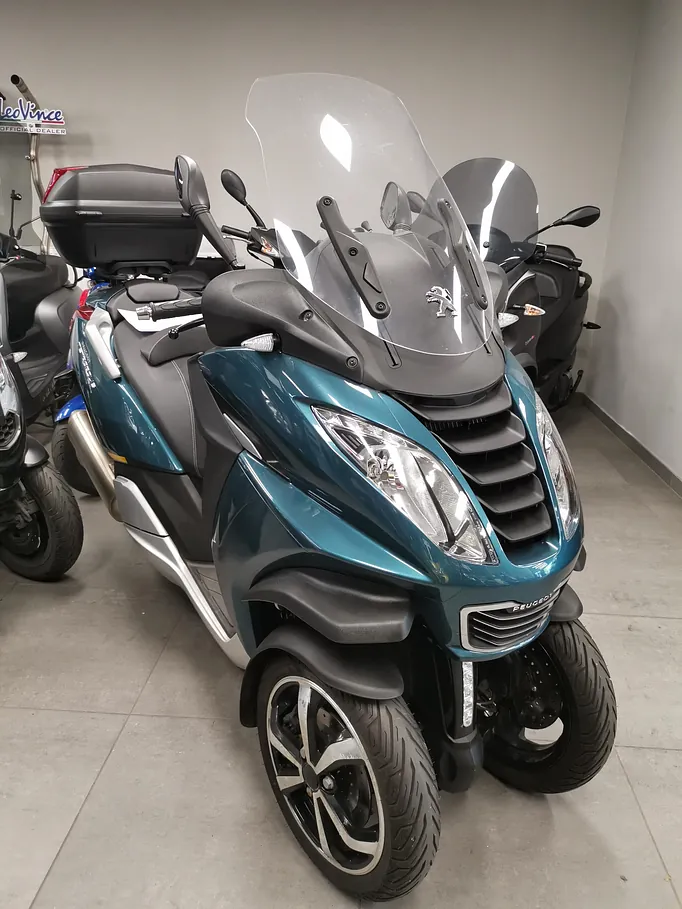 Metropolis 400i 2018